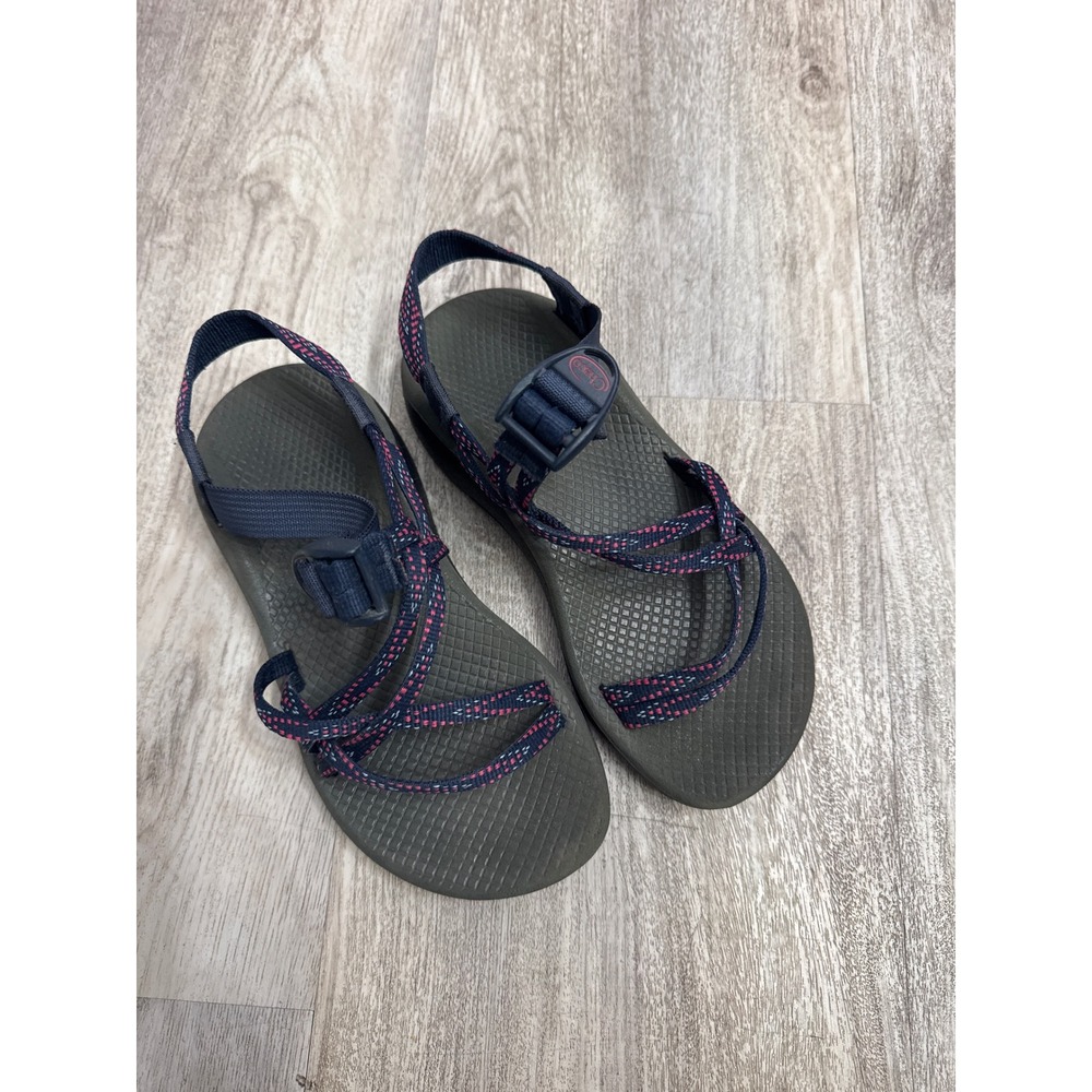Chaco Womens Z/Cloud 2 Navy Pink Strappy Hiking Sandals Toe Loop Size 6 Womens